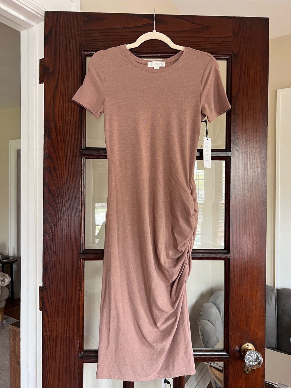 Treasure & Bond - NEW WITH TAGS!!! Short Sleeve Ruched Midi Dress - Brown Umber